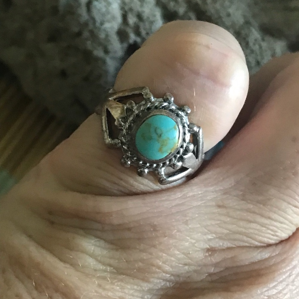 Vintage Sterling Silver Turquoise Navajo Ring